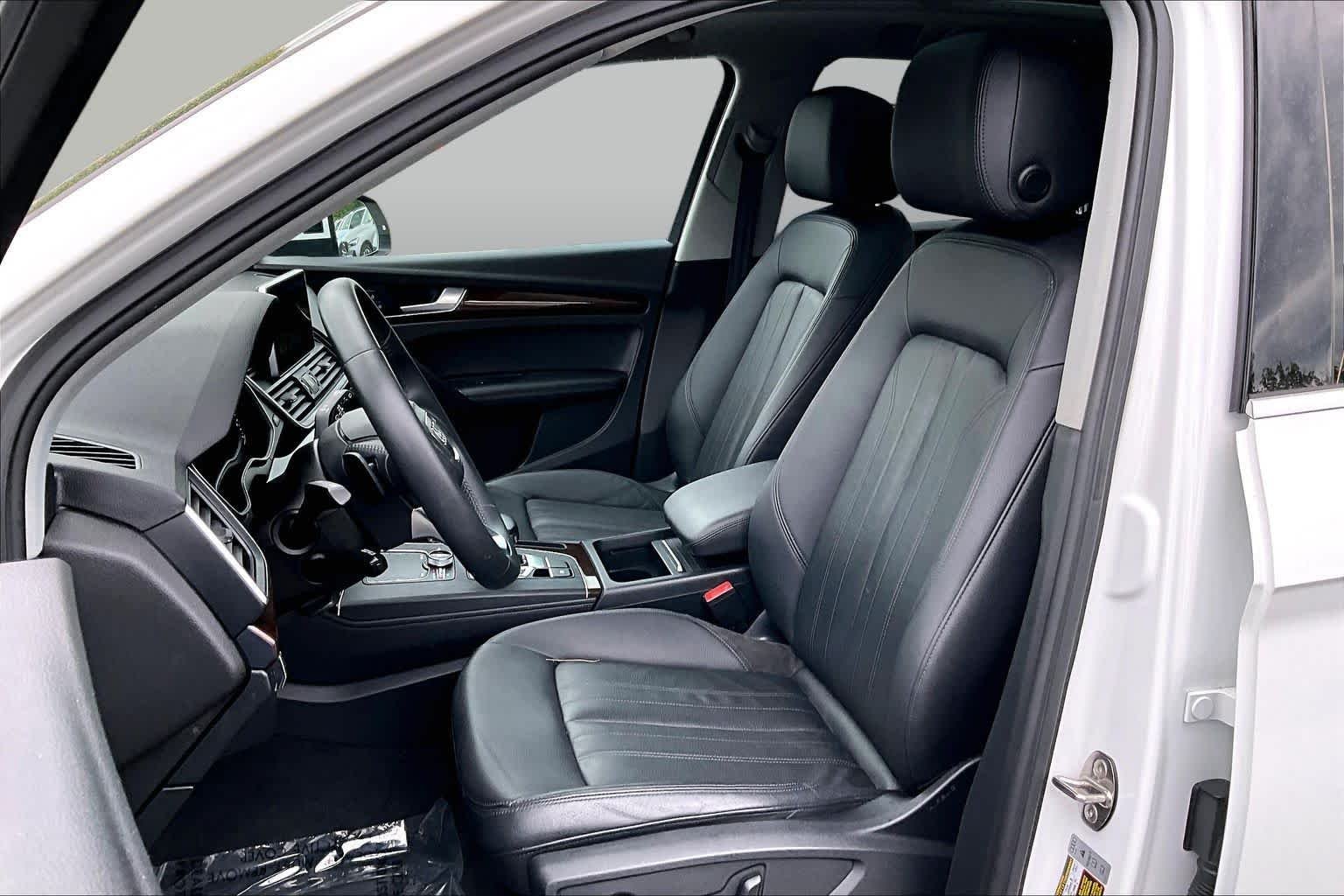 Used 2019 Ibis White Audi Premium Plus image 9