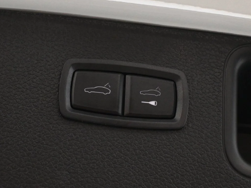 Certified Used 2024 White Porsche  image 43