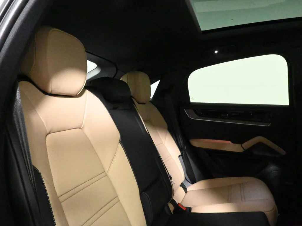 Certified Used 2026 White Porsche  image 41