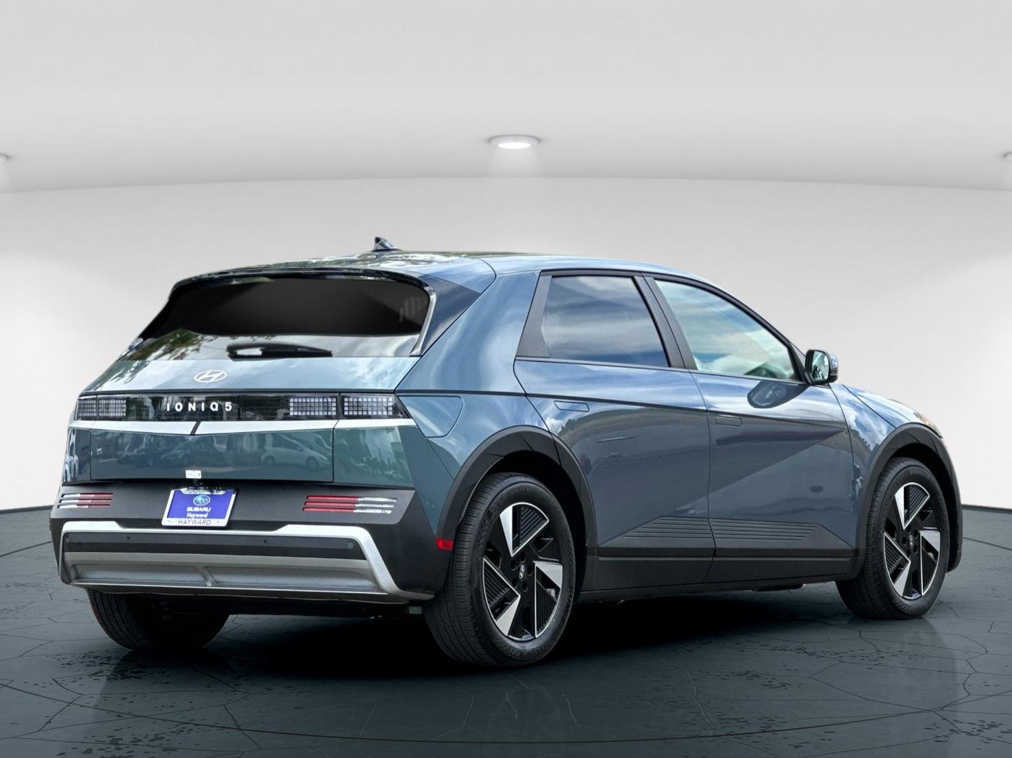 Used 2025 Teal Hyundai SE 4D Sport Utility image 6