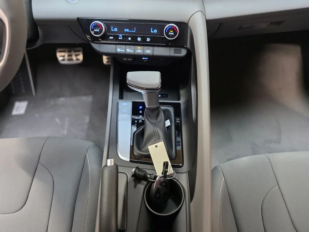 New 2026 Amazon Gray Hyundai SEL Sport image 17