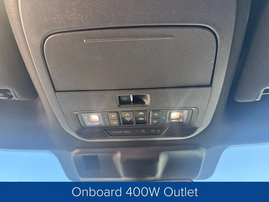 Certified Used 2023 Oxford White Ford XLT image 26