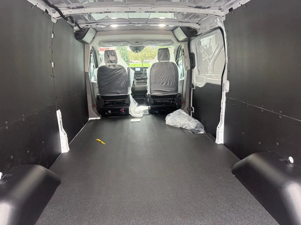 New 2025 Oxford White Ford Cargo Van image 41
