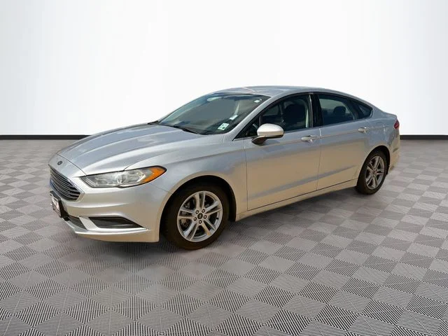 Used 2018 Silver Ford SE image 2