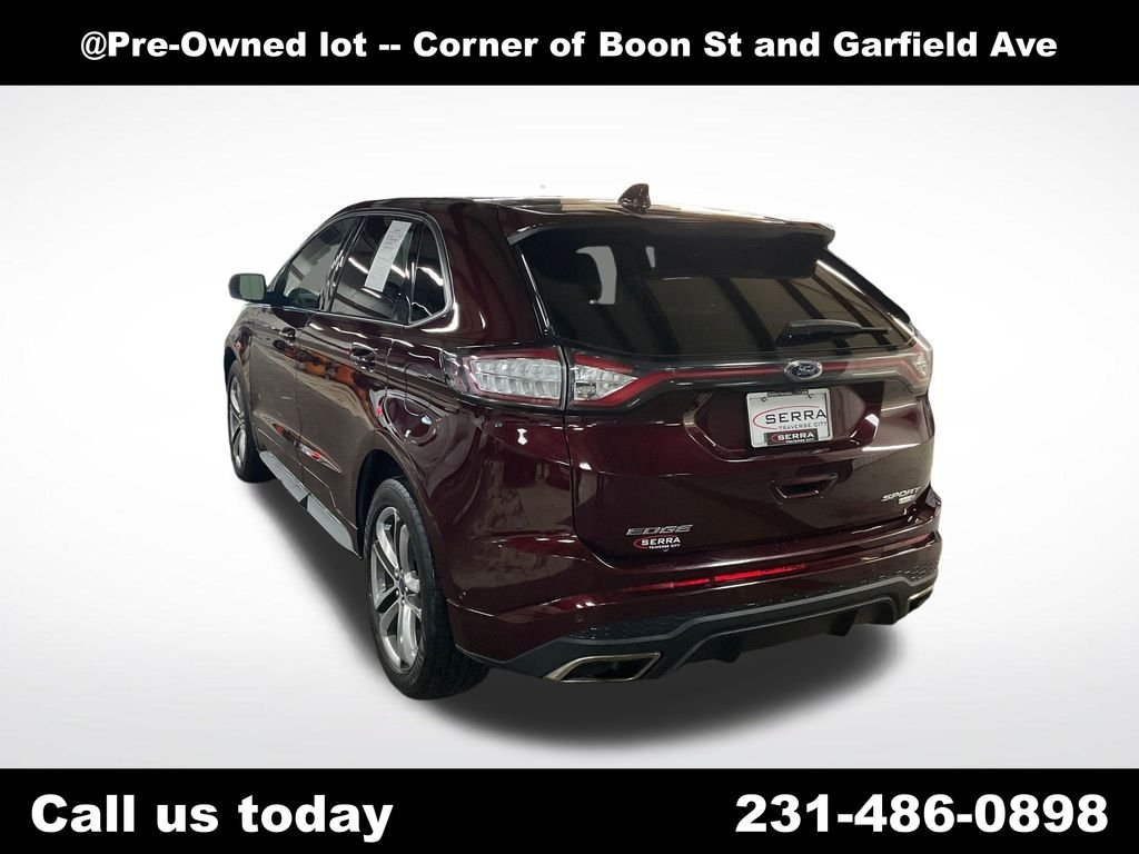 Used 2017 Red Ford Sport image 3