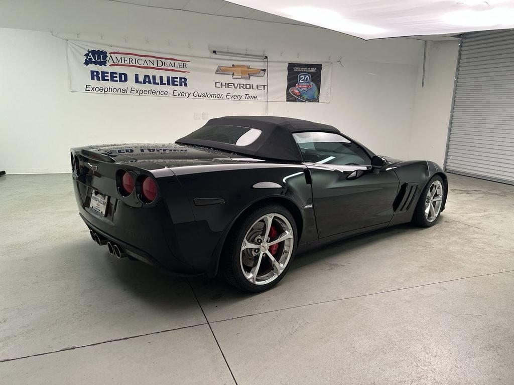Used 2013 BLACK Chevrolet Grand Sport 3LT image 8