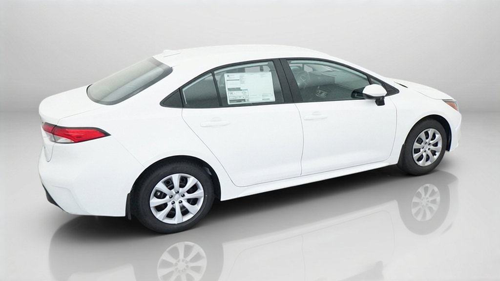 New 2027 Ice Cap Toyota LE image 8