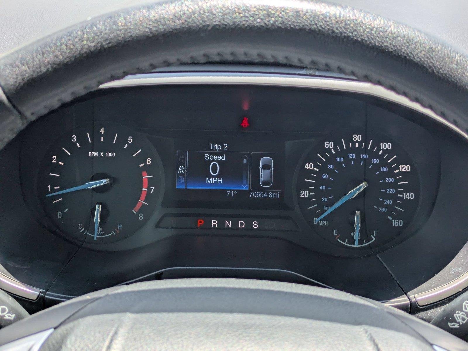 Used 2019  Ford SEL image 19