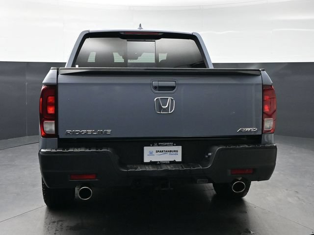 Certified Used 2023 Sonic Gray Pearl Honda AWD RTL image 43