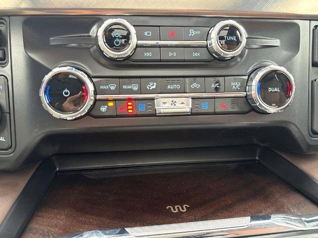 New 2026 Agate Black Metallic Ford F-250® King Ranch® image 109