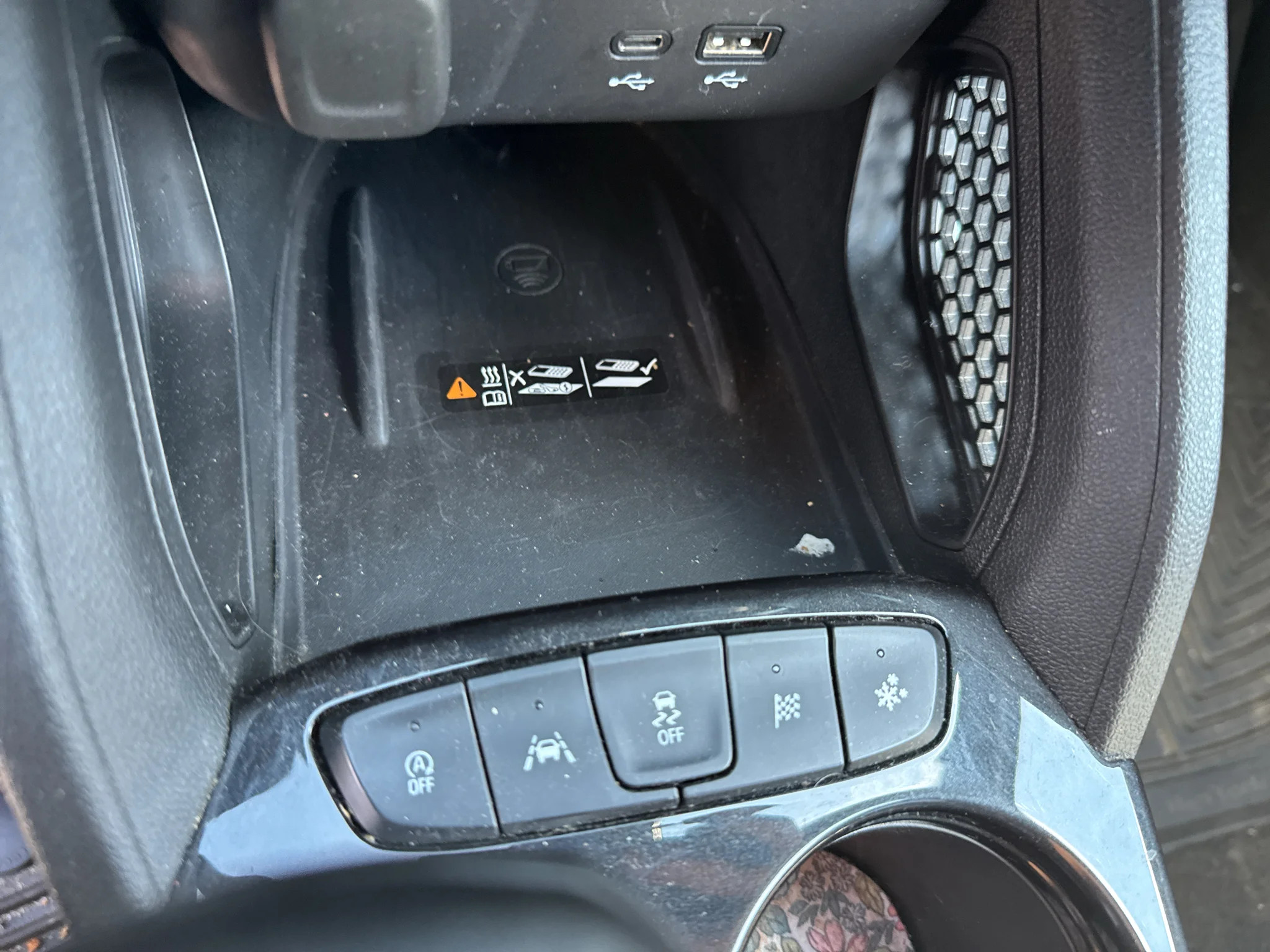 Used 2024 Mosaic Black Metallic Chevrolet RS image 21