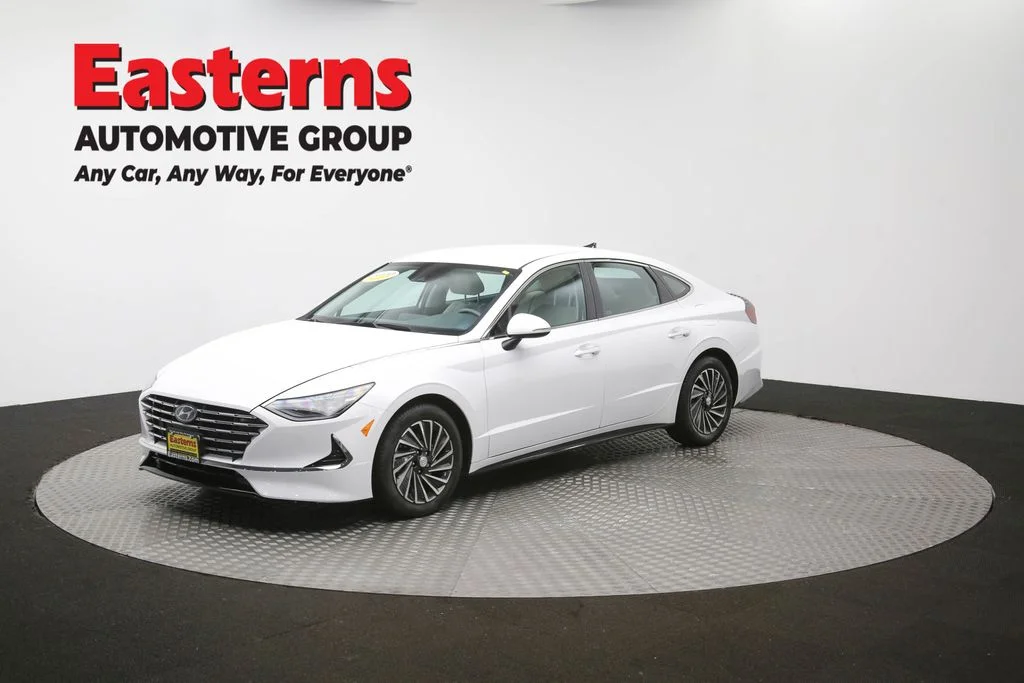 Used 2023 White Hyundai SEL image 55