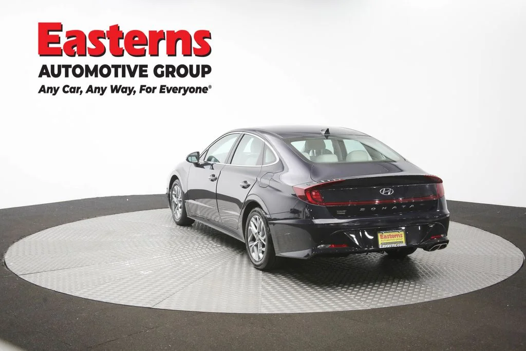 Used 2023 Blue Hyundai SEL image 65