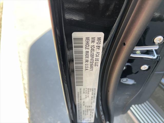 New 2026 High Gloss Black Exterior Paint Jeep Grand Wagoneer image 40