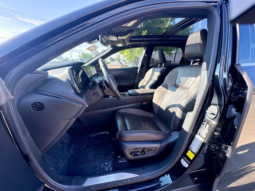Certified Used 2023 Black Lexus 350 Luxury image 20