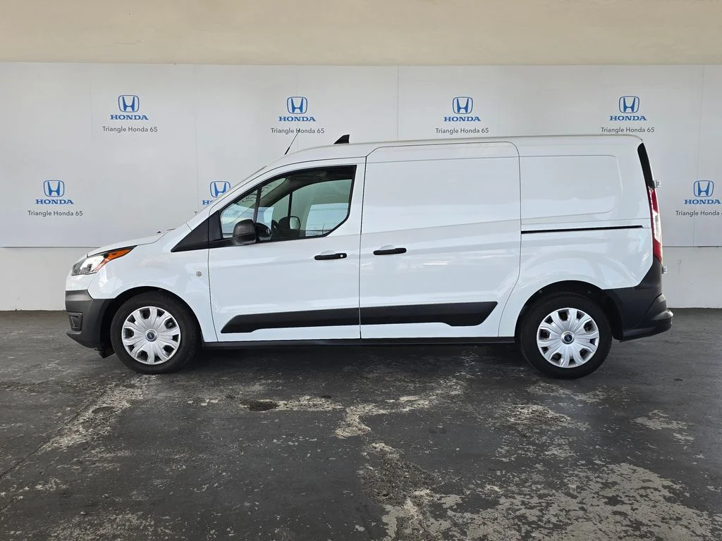 Used 2023 White Ford XL image 3