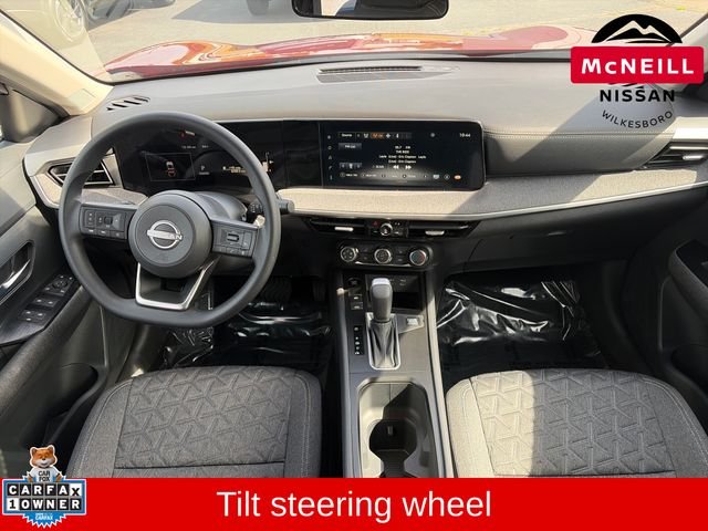 Used 2025 Red Nissan SV image 17