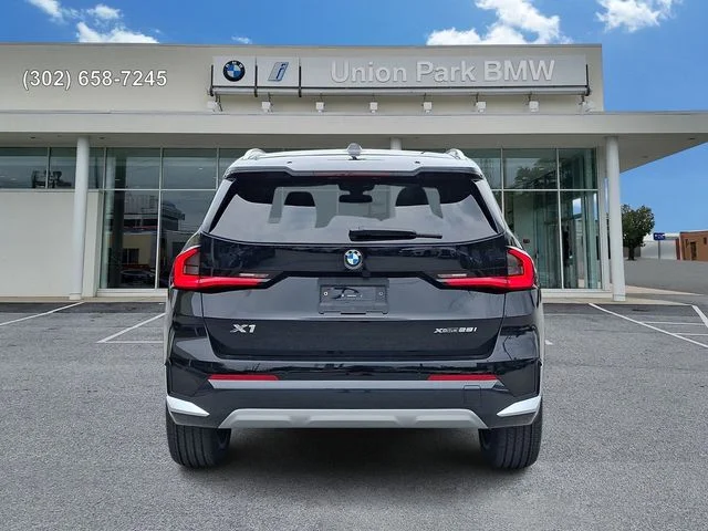 New 2026 Jet Black BMW xDrive28i image 5