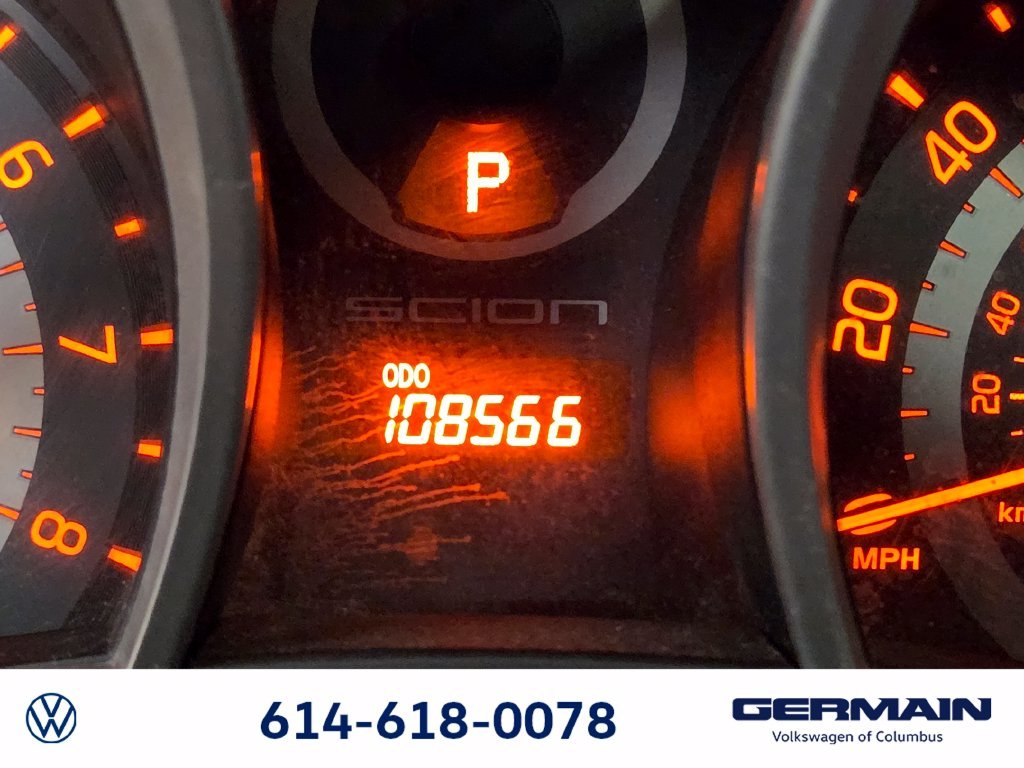 Used 2015 White Scion Base image 35