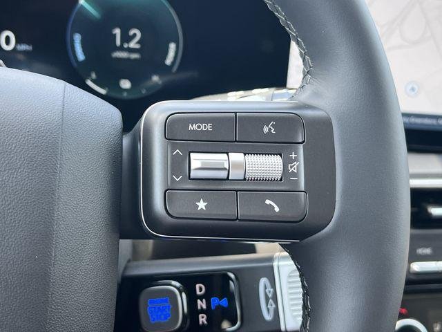 New 2026 Blue Hyundai SEL Premium 7P image 25
