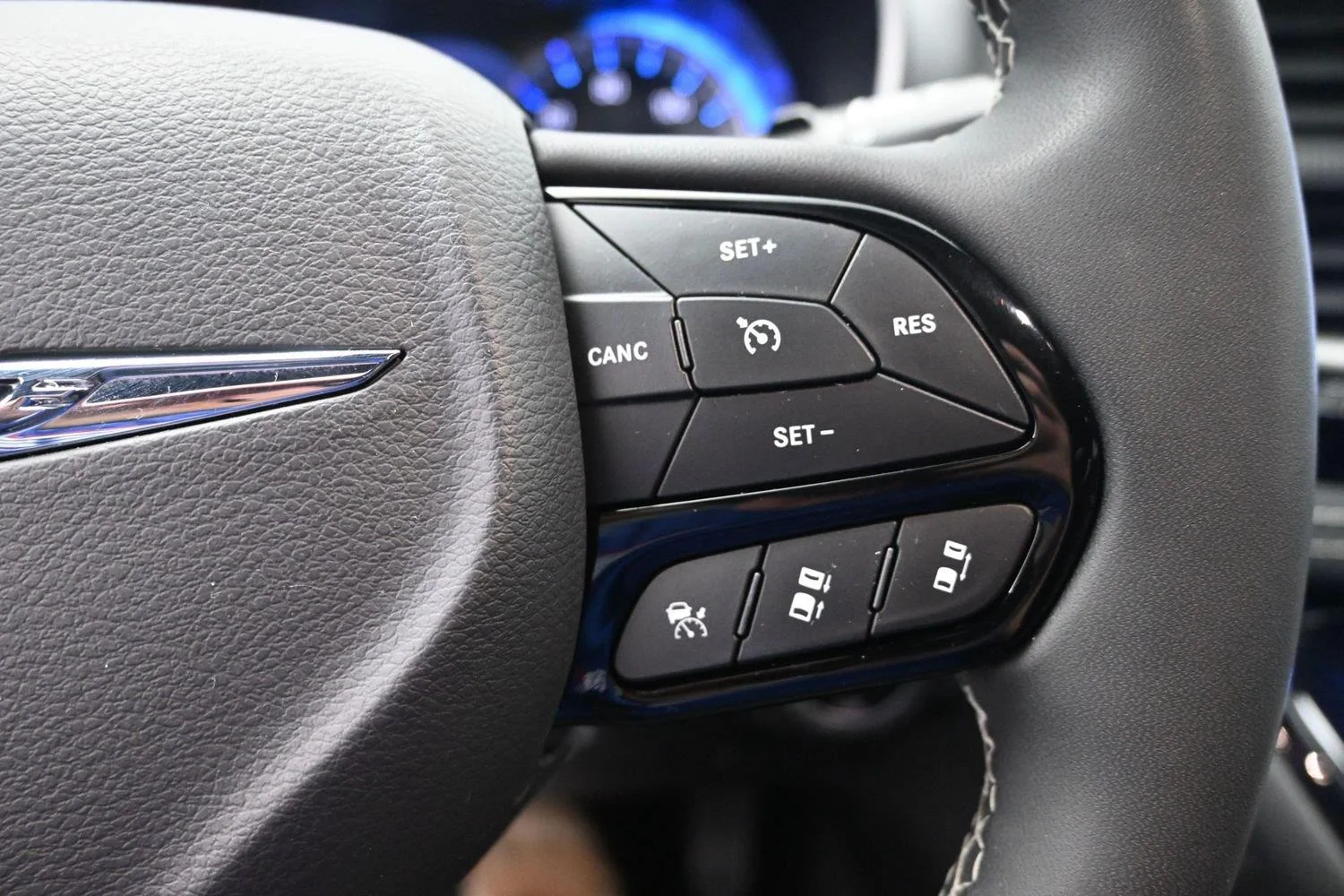 Used 2024 Fathom Blue Pearlcoat Chrysler Touring image 21