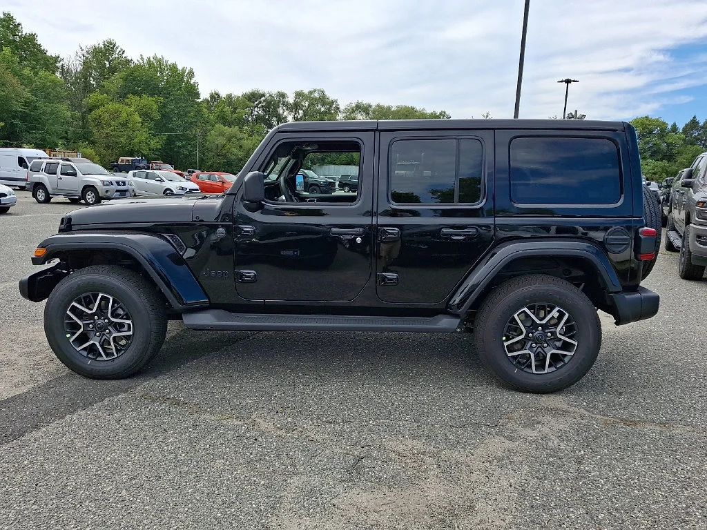 New 2027 Black Clearcoat Jeep Sahara image 5
