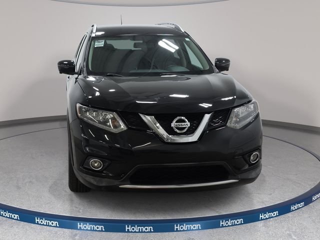 Used 2016 Black Nissan SV image 3