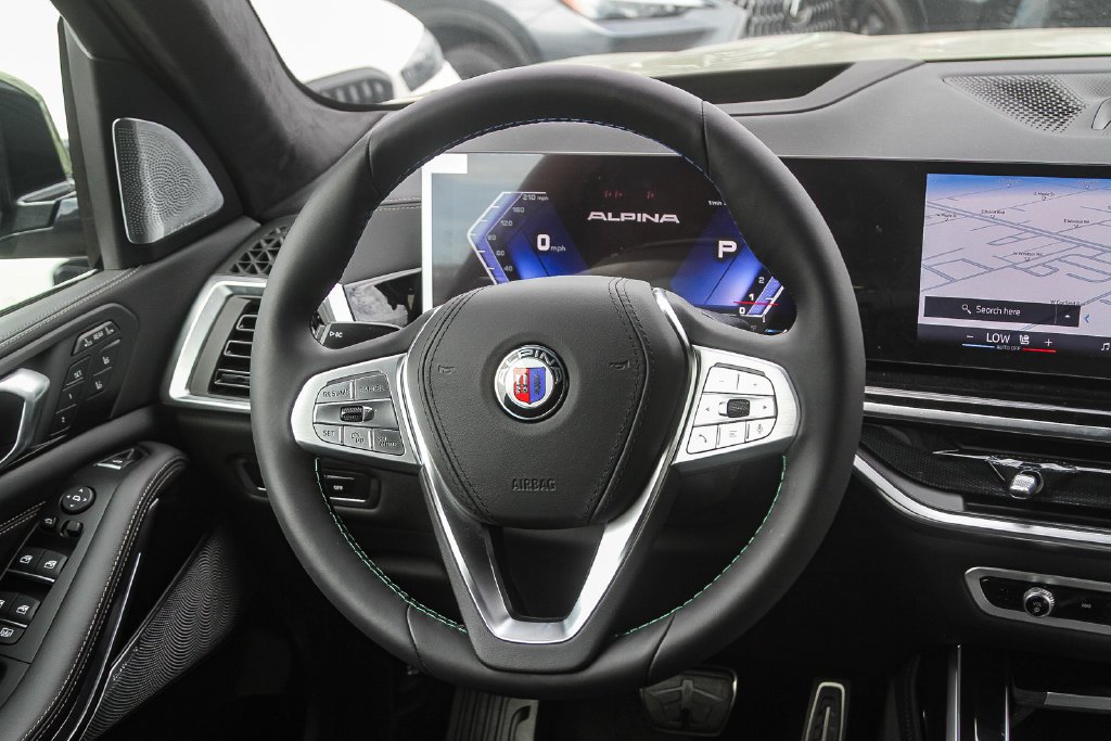 2026 BMW X7 ALPINA XB7 - Photo 12