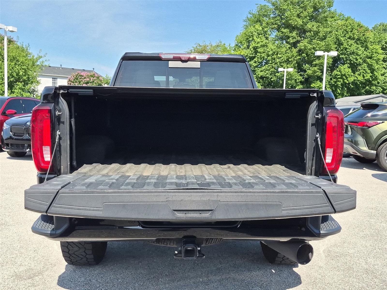 Used 2021 Ebony Twilight Metallic GMC Denali image 36