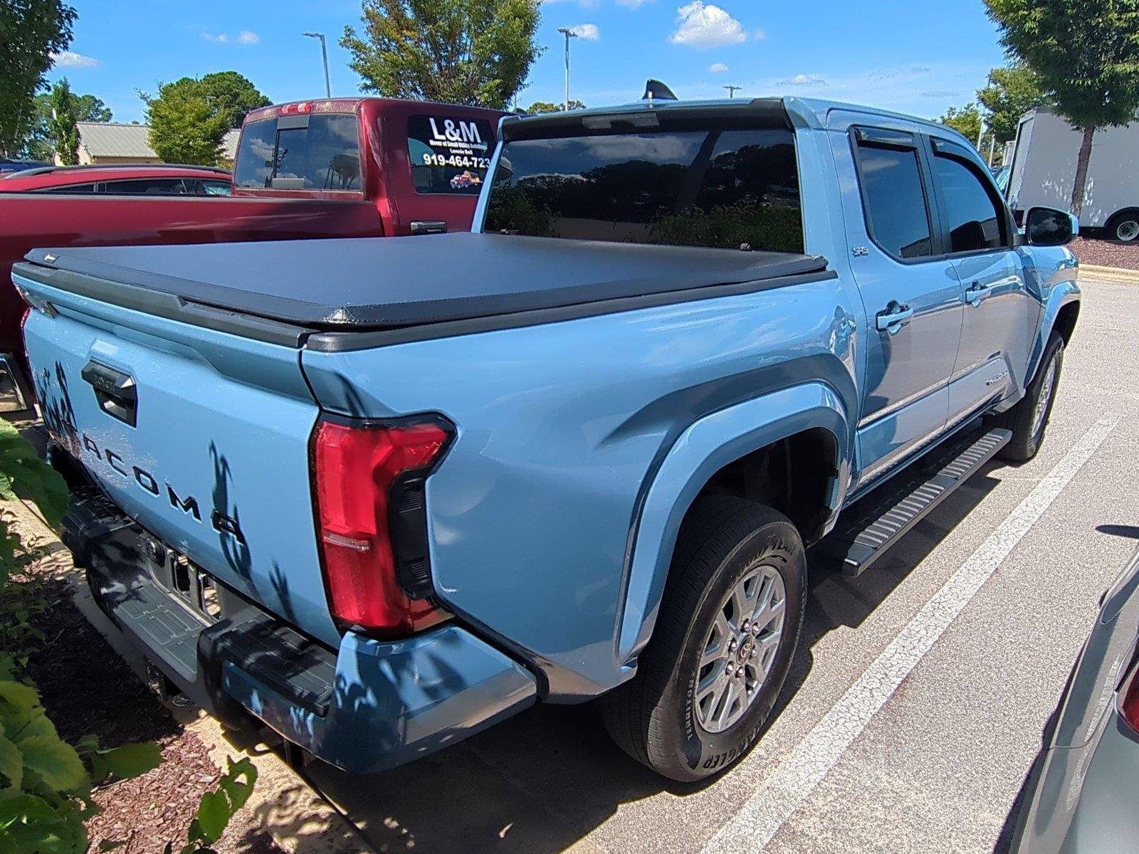 Used 2026 Heritage Blue Toyota SR5 image 5