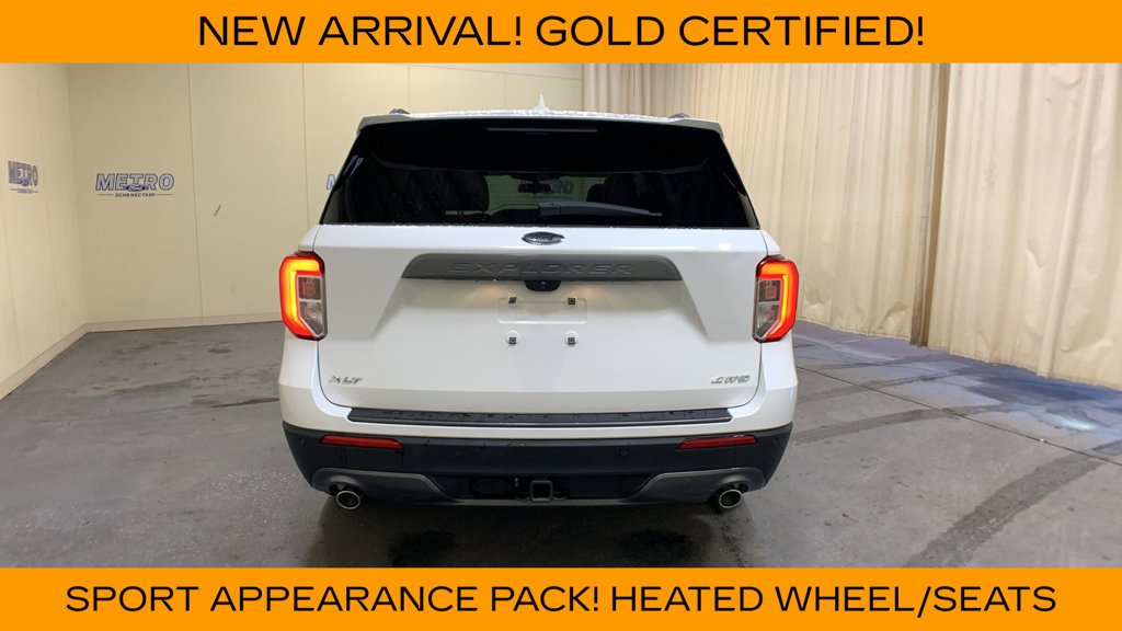Certified Used 2023 White Metallic Ford XLT image 4