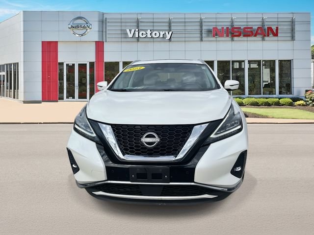 Used 2023  Nissan Platinum image 8