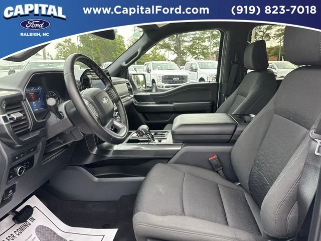 Used 2023 White Ford XLT image 18