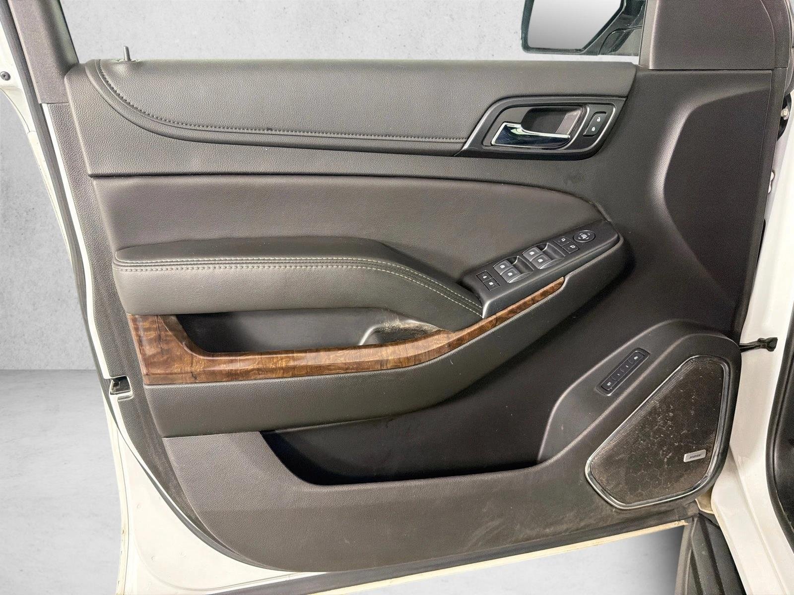 Used 2019 White Chevrolet LT image 11