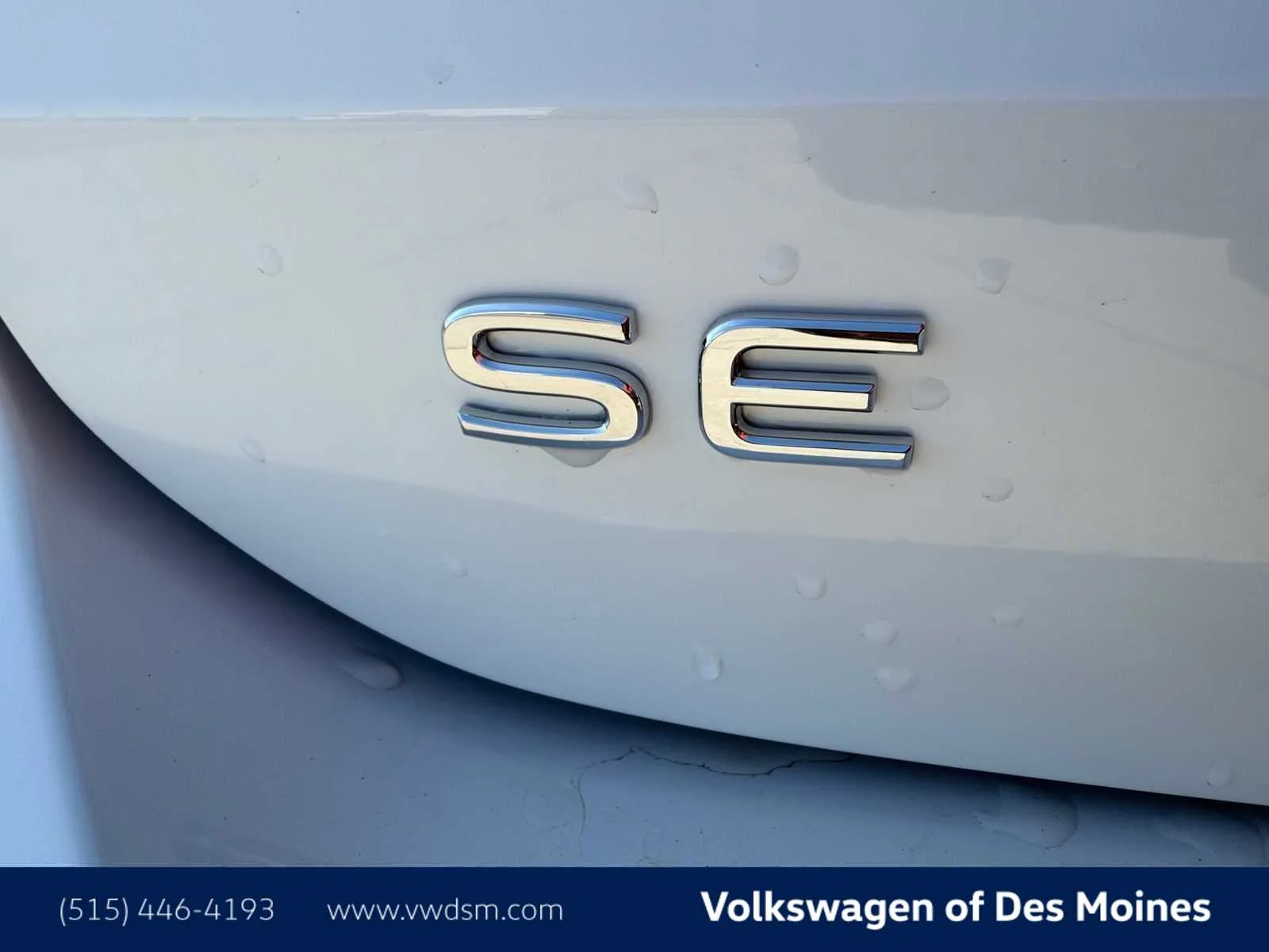 New 2026 Pure White Volkswagen SE image 6