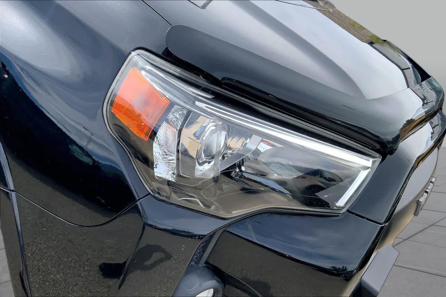 Used 2018 Midnight Black Metallic Toyota TRD Pro image 27