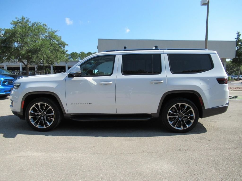 Used 2022 White Jeep Series II image 4