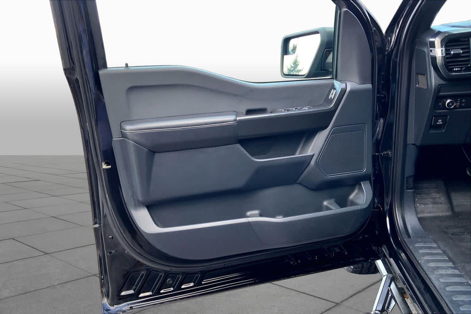 Certified Used 2021 Agate Black Ford XL image 20