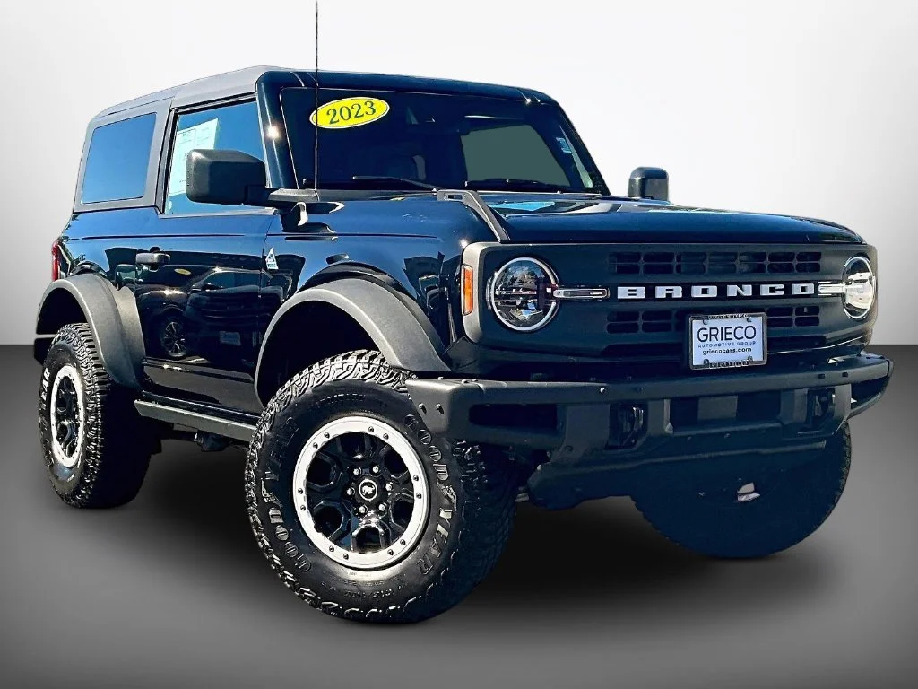 2023 Ford Bronco 2-Door Black Diamond