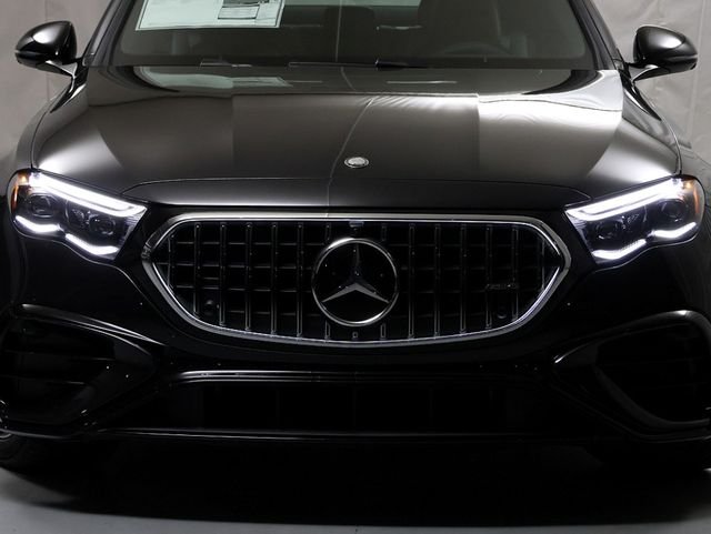 New 2026 Graphite Grey Metallic Mercedes-Benz AMG® E 53 E 4MATIC+ Sedan image 6