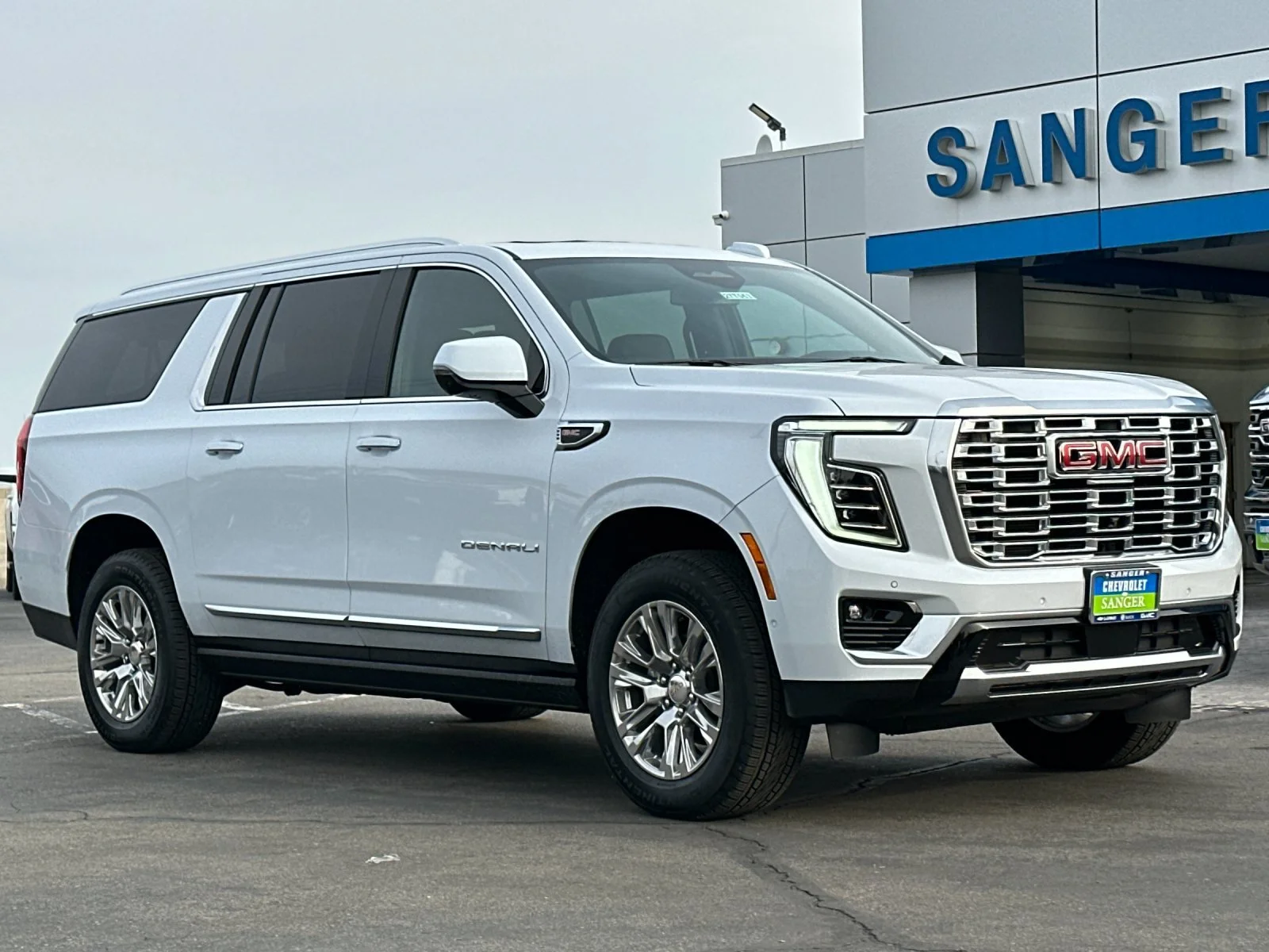 New 2027 Glacier White Tricoat GMC Denali image 2