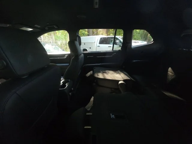 Used 2026 White GMC Elevation image 11