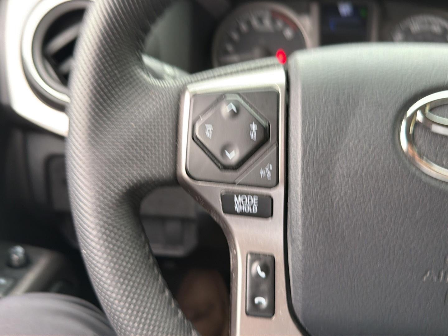 Used 2023 Ice Cap Toyota SR5 V6 image 15