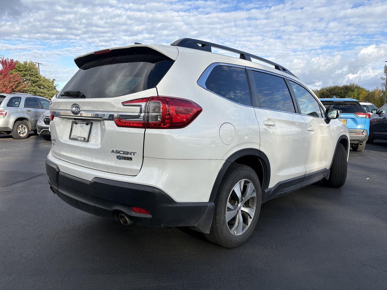 Used 2023 Crystal White Pearl Subaru Premium image 14