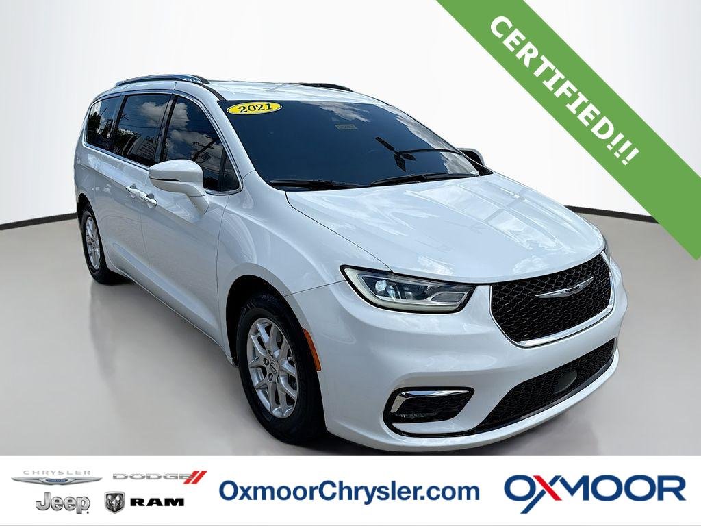 Certified Used 2021 Bright White Clearcoat Chrysler Touring L image 1