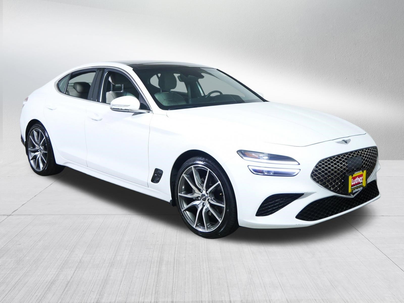 2022 Genesis G70 2.0T Standard AWD's photo