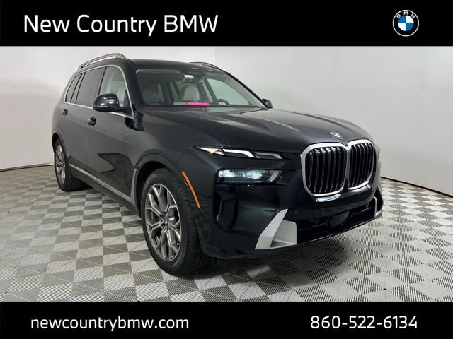 2023 BMW X7 xDrive40i's photo