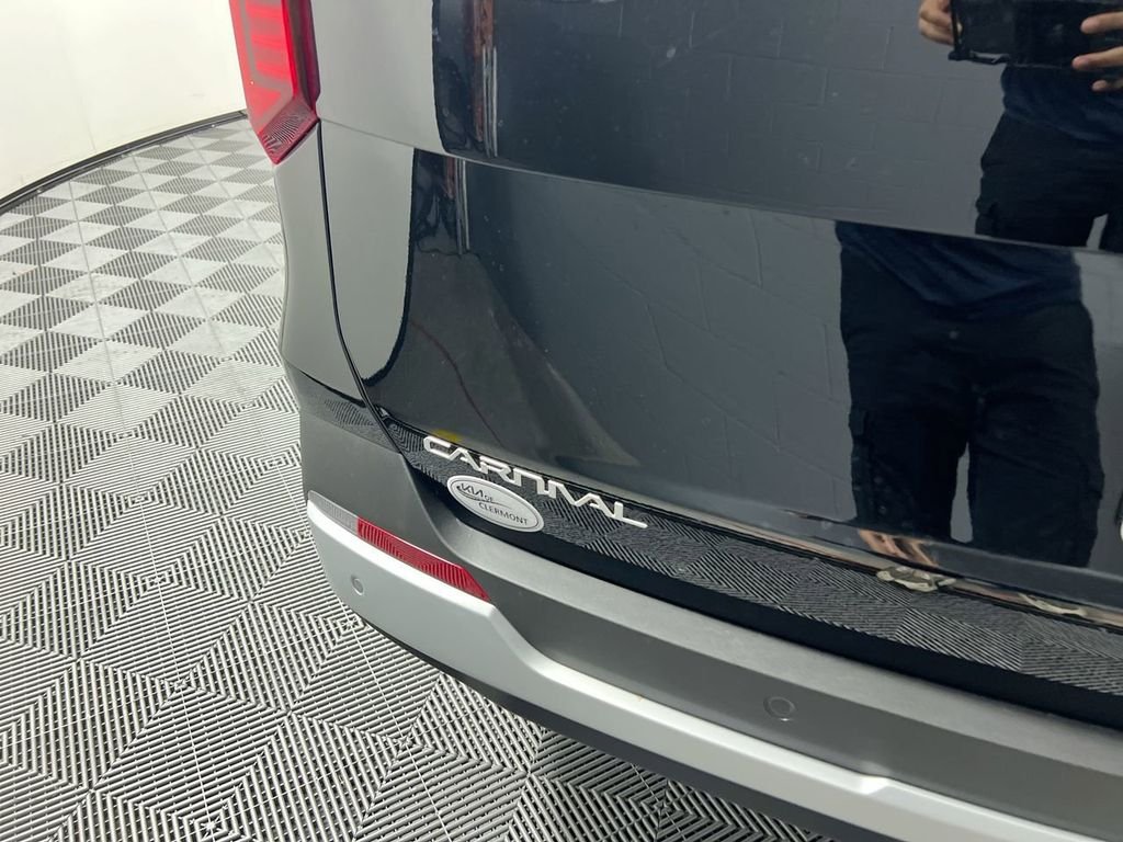 New 2026 Aurora Black Pearl Kia EX image 5