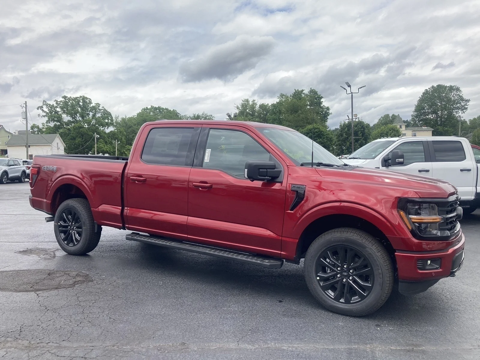 New 2026 Ruby Red Metallic Tinted Clearcoat Ford XLT image 9
