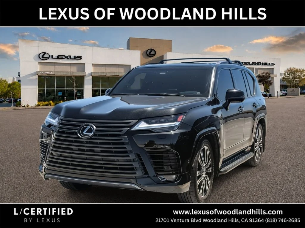 Used 2025 Black Lexus 700h Luxury image 1